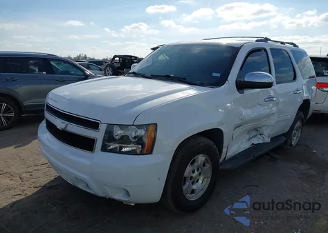 2013 Chevrolet Tahoe Ls z USA, uszkodzony, nr VIN 1GNSCAE05DR282062